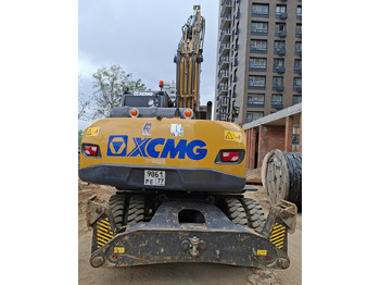 Колёсный экскаватор XCMG XE180WD: фото 5