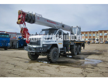 Автокран УРАЛ