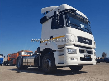 Тягач КАМАЗ 5490