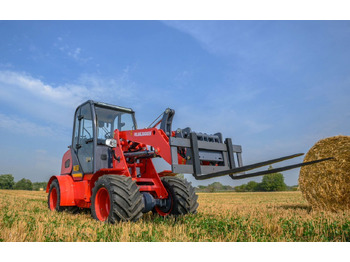 Новый Фронтальный мини погрузчик Polar Badger WL50A: фото 3