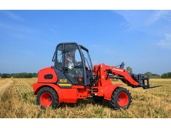 Новый Фронтальный мини погрузчик Polar Badger WL50A: фото 5