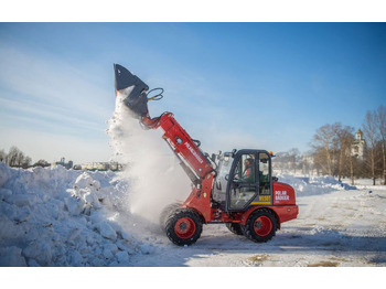 Новый Фронтальный мини погрузчик Polar Badger WL50AT: фото 5