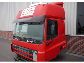 : фото в шапке страницы