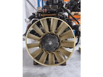 : фото в шапке страницы