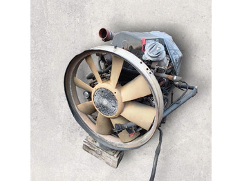 : фото в шапке страницы