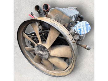 : фото в шапке страницы