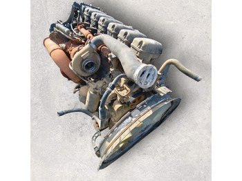 : фото в шапке страницы