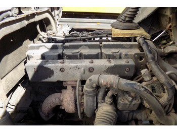 : фото в шапке страницы