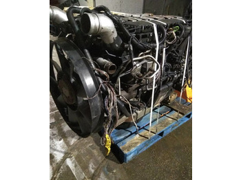 : фото в шапке страницы