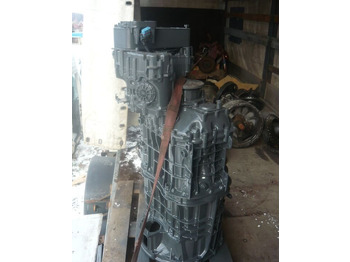 : фото в шапке страницы