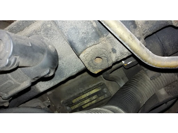 Двигатель MAN TGA: фото 3 Двигатель MAN TGA: фото 3