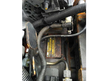 Двигатель MAN TGA: фото 3