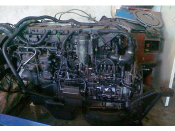 : фото в шапке страницы