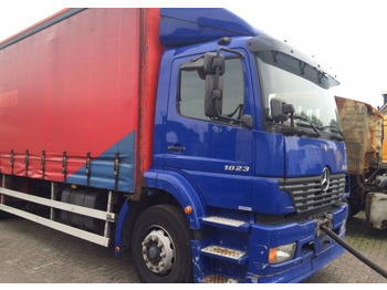 Кабина для Грузовиков MERCEDES-BENZ: фото 3