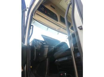 Кабина для Грузовиков MERCEDES-BENZ: фото 4