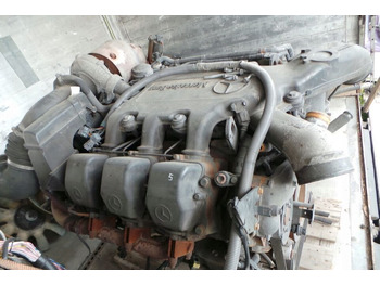 : фото в шапке страницы