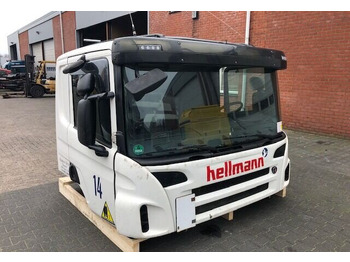 : фото в шапке страницы