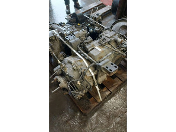 : фото в шапке страницы