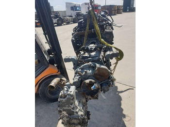 : фото в шапке страницы