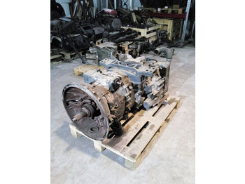 : фото в шапке страницы