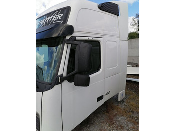 Кабина для Грузовиков VOLVO: фото 2 Кабина для Грузовиков VOLVO: фото 2