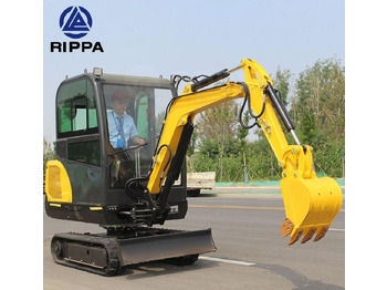 Мини-экскаватор