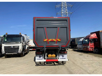 Самосвал САМОСВАЛ SITRAK C7H 8x4 38 куб.м 540 МКПП: фото 4 Самосвал САМОСВАЛ SITRAK C7H 8x4 38 куб.м 540 МКПП: фото 4