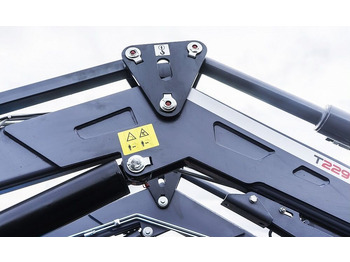 Новый Фронтальный погрузчик для трактора Metal-Fach Т-229 1300S: фото 3