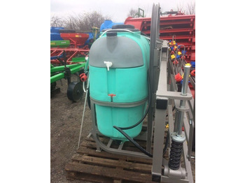 Навесной опрыскиватель