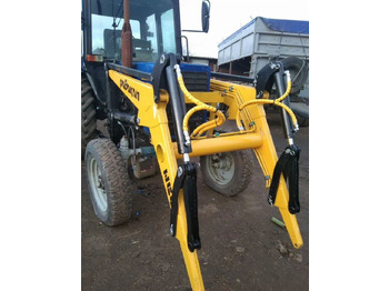 Фронтальный погрузчик для трактора