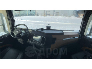 Тягач Shacman (Shaanxi) SX4188YY381: фото 5