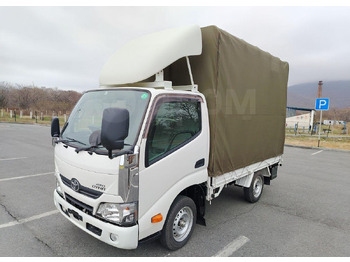 Тентованный грузовик Toyota Dyna: фото 3 Тентованный грузовик Toyota Dyna: фото 3