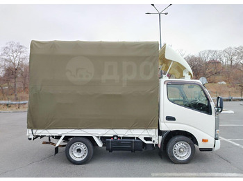Тентованный грузовик Toyota Dyna: фото 2 Тентованный грузовик Toyota Dyna: фото 2