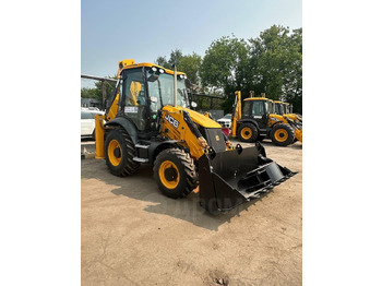 Новый Экскаватор-погрузчик JCB 3CX: фото 3 Новый Экскаватор-погрузчик JCB 3CX: фото 3