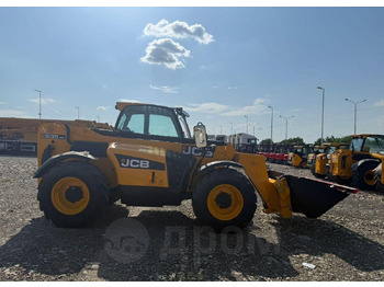Телескопический погрузчик JCB 535-95: фото 3 Телескопический погрузчик JCB 535-95: фото 3