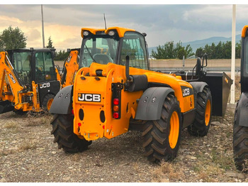 Новый Телескопический погрузчик JCB 541-70: фото 2 Новый Телескопический погрузчик JCB 541-70: фото 2