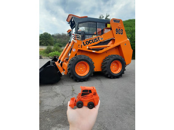 Новый Мини-погрузчик (с бортовым поворотом) LOCUST L 903: фото 5