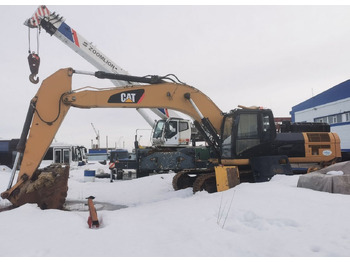 Гусеничный экскаватор CATERPILLAR 336D2