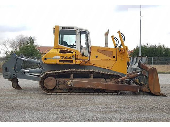 Бульдозер LIEBHERR