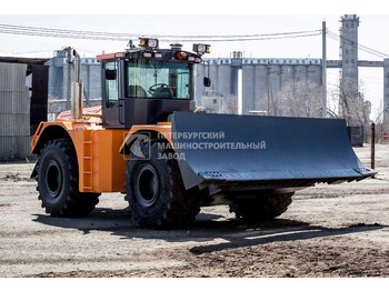 Трактор