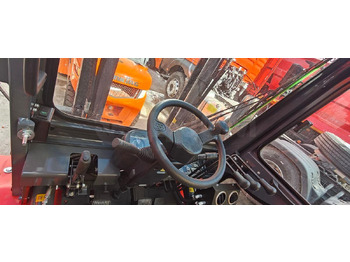 Новый Дизельный погрузчик Lonking FD30T: фото 3