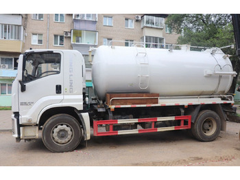 Ассенизатор, илосос Isuzu Giga: фото 2 Ассенизатор, илосос Isuzu Giga: фото 2