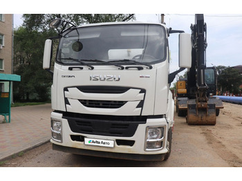 Ассенизатор, илосос Isuzu Giga: фото 3 Ассенизатор, илосос Isuzu Giga: фото 3