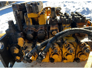 Гидравлический клапан для Строительной техники Komatsu Гидрораспределитель Komatsu D375A-6 723-66-21400: фото 3