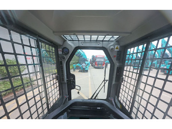 Новый Мини-погрузчик (с бортовым поворотом) SUNWARD SWL3220: фото 3