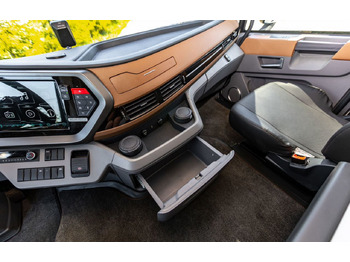 Новый Тягач Dongfeng GX: фото 5 Новый Тягач Dongfeng GX: фото 5