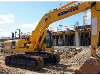 Гусеничный экскаватор KOMATSU PC200-8