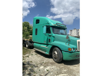 Тягач FREIGHTLINER