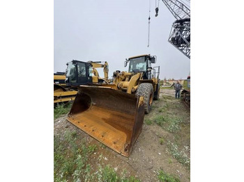 Бульдозер CATERPILLAR D6T