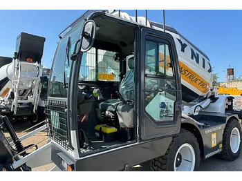 Автобетоносмеситель Бетоносмеситель с самозагрузкой Ynix QGMC7000: фото 3